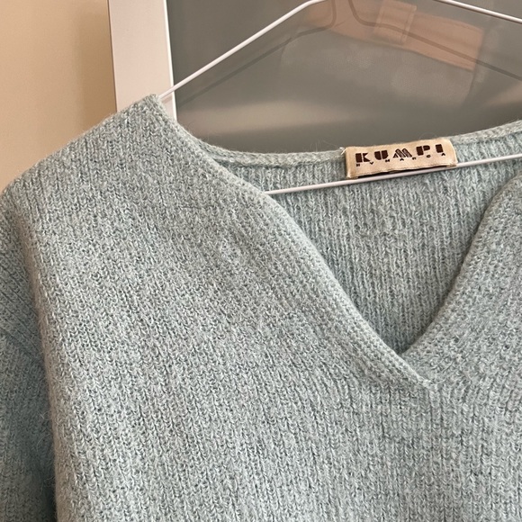 Baby blue alpaca wool sweater - Picture 3 of 4
